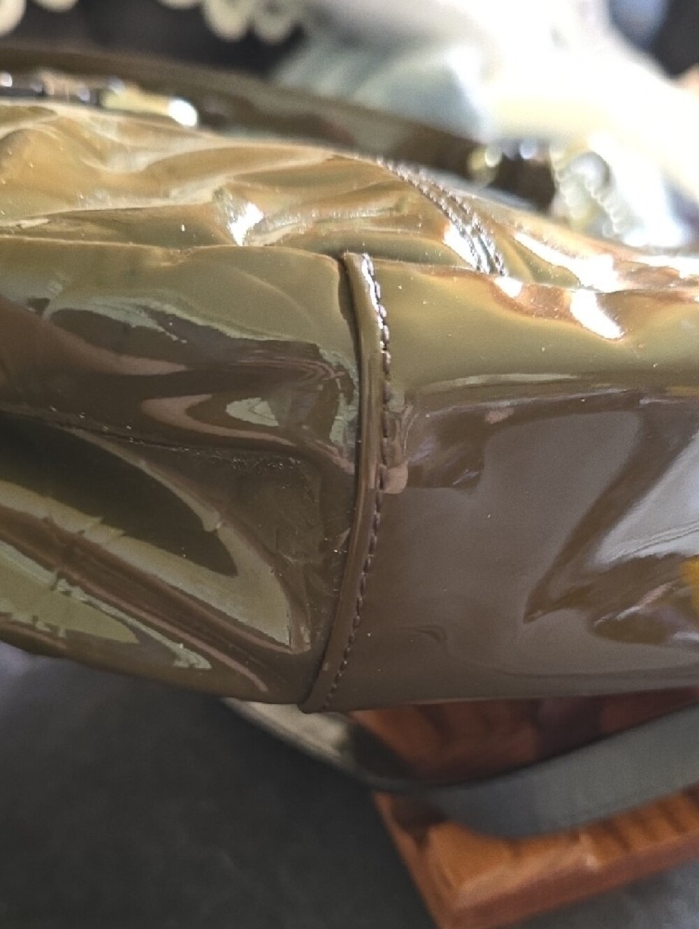 Coach Olive Green Patent Leather Shoulder Vintage East/West Tote - Picture 3 of 13